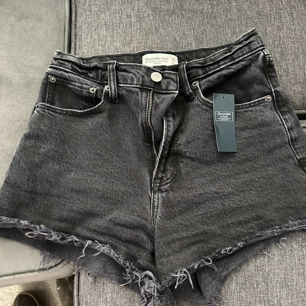 Abercrombie 90s Relaxed Cutoff Shorts